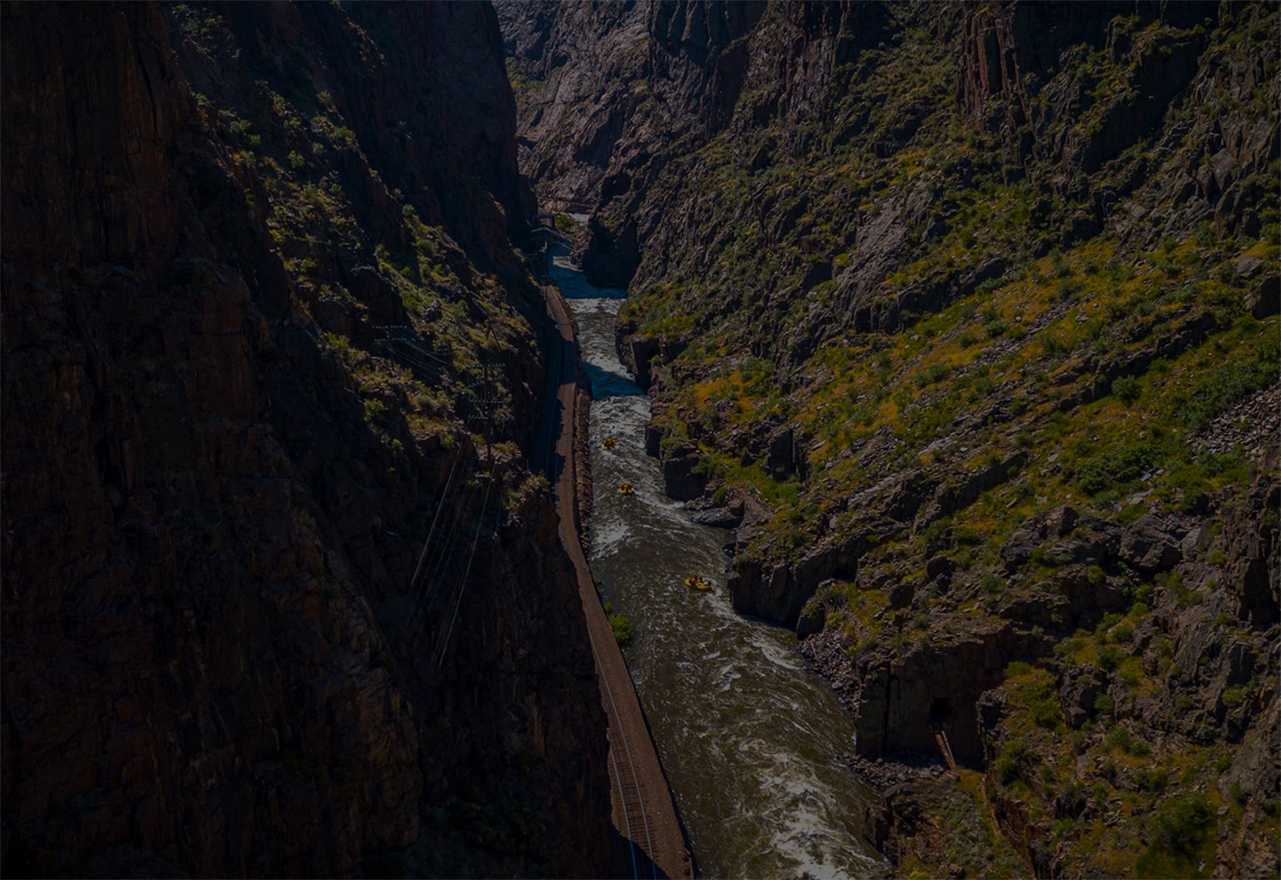 gorge-dark-overlay.jpg
